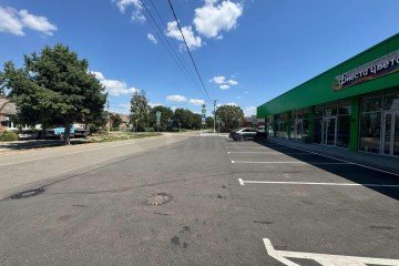 Фото №4: Торговое помещение 241 м² - Васюринская, ул. Луначарского, 196