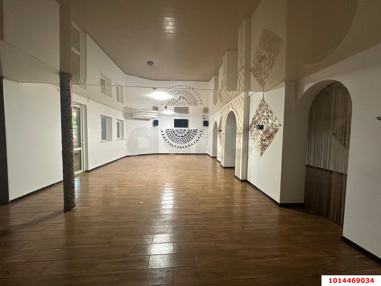 Фото №4: Отдельное здание 140 м² - Краснодар, Юбилейный, пр-кт Чекистов, 17Ж