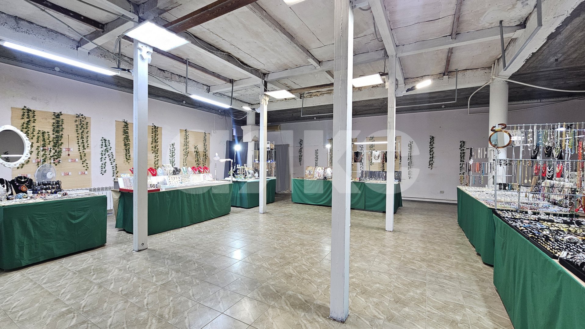 Фото №17: Коммерция 451 м² - Архипо-Осиповка, ул. Пограничная, 15А