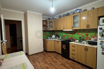 Фото №1: 2-комнатная квартира 62 м² - Краснодар, мкр. Московский, ул. им. Байбакова Н.К., 4
