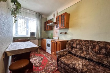 Фото №1: 1-комнатная квартира 38 м² - Ленина, мкр. Карасунский внутригородской округ, ул. Молодёжная, 47