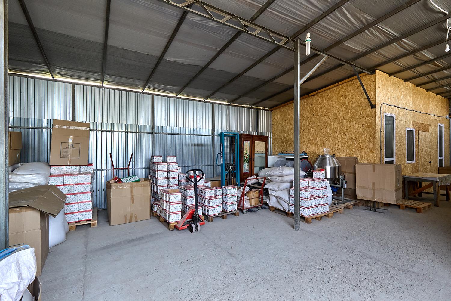 Фото №10: Коммерция 360 м² - Елизаветинская, Прикубанский внутригородской округ, ст Зелёный Огонёк, ул. Виноградная, 35