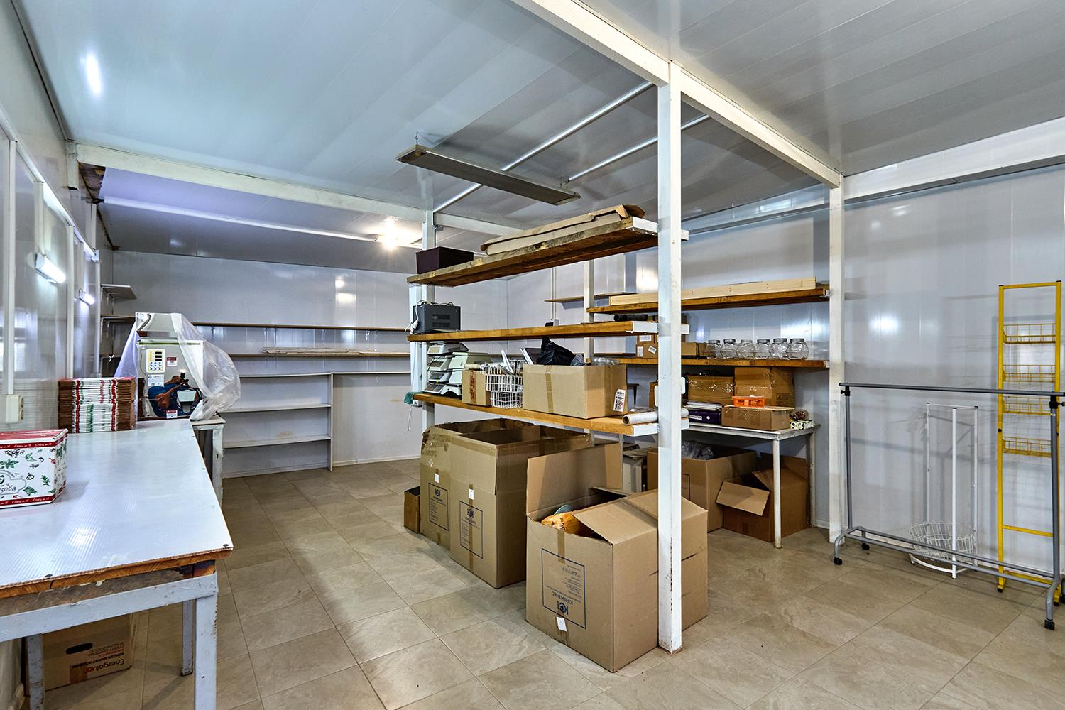 Фото №4: Коммерция 360 м² - Елизаветинская, Прикубанский внутригородской округ, ст Зелёный Огонёк, ул. Виноградная, 35