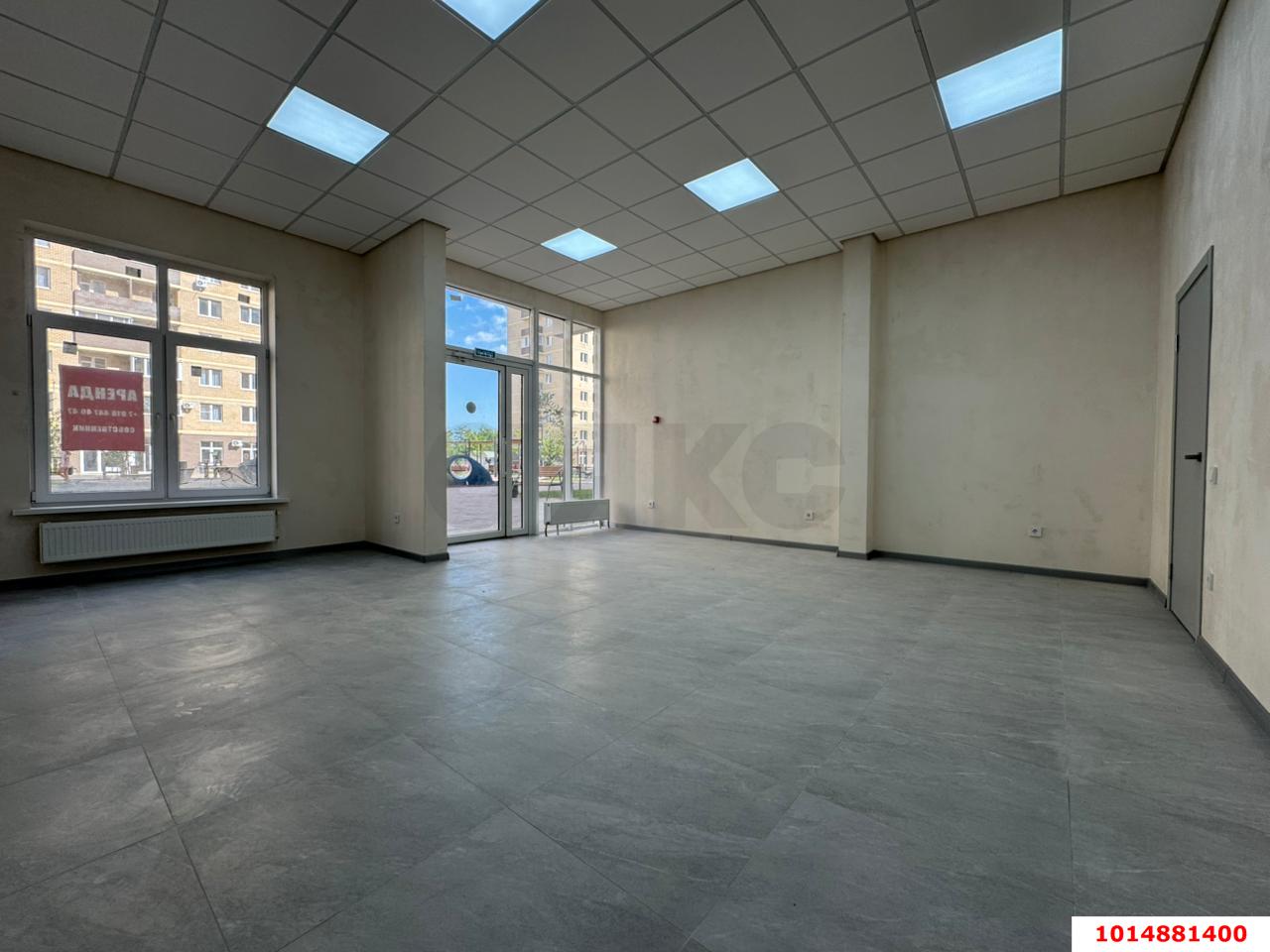 Фото №2: Торговое помещение 48 м² - Краснодар, жилой комплекс Дыхание, ул. Лётчика Позднякова, 2к22