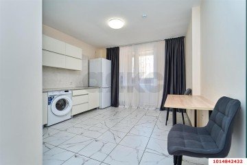 Фото №1: 1-комнатная квартира 44 м² - Краснодар, мкр. Военный городок № 1, ул. имени Калинина, 350/3