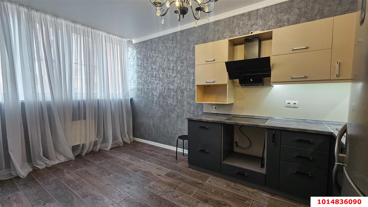 Фото №1: 1-комнатная квартира 36 м² - Краснодар, Прикубанский внутригородской округ, мкр. ЖК Губернский, ул. им. Героя Яцкова И.В., 19к2