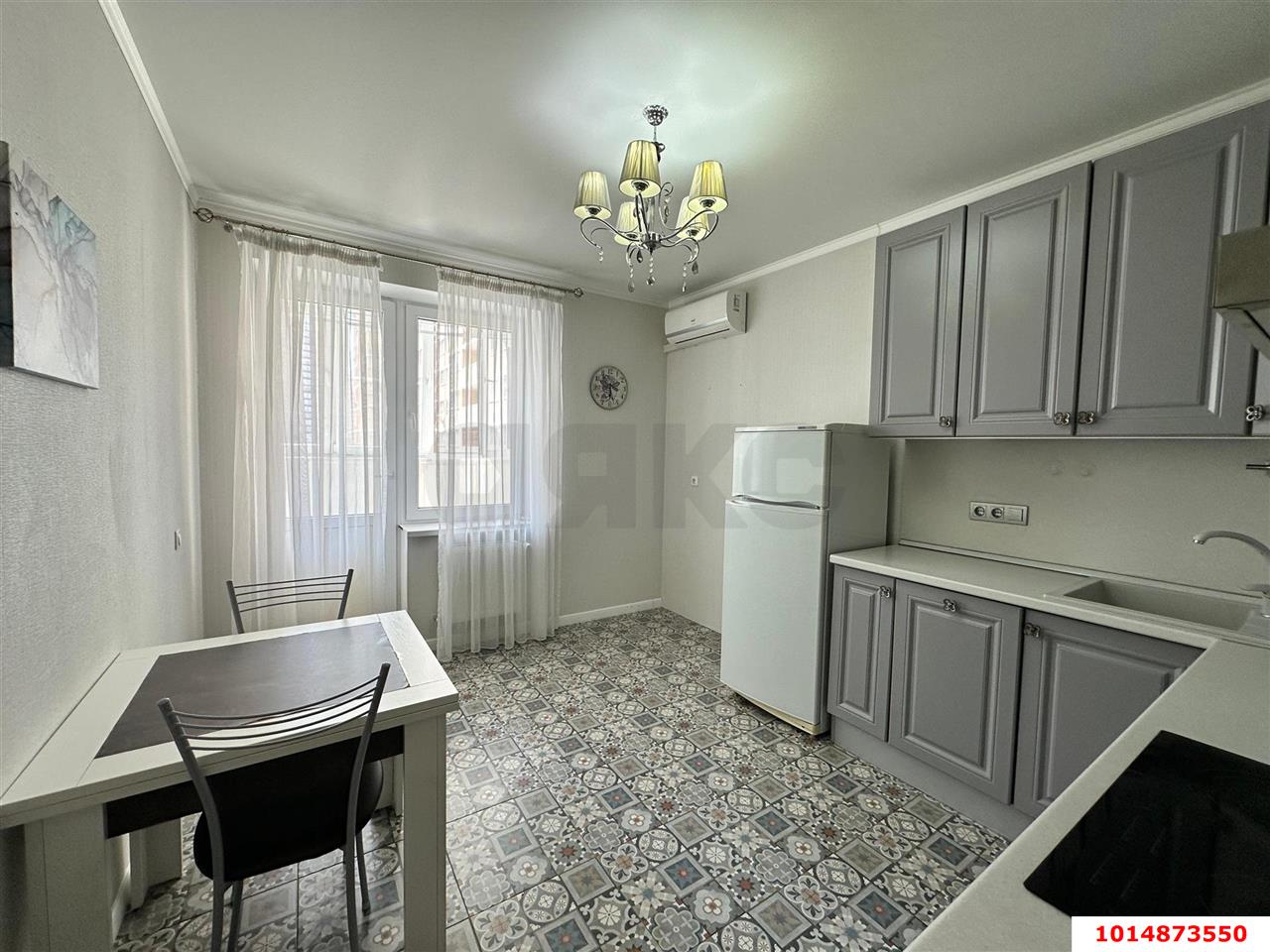 Фото №1: 1-комнатная квартира 46 м² - Краснодар, жилой комплекс Поющие Фонтаны, ул. имени Невкипелого, 18к2