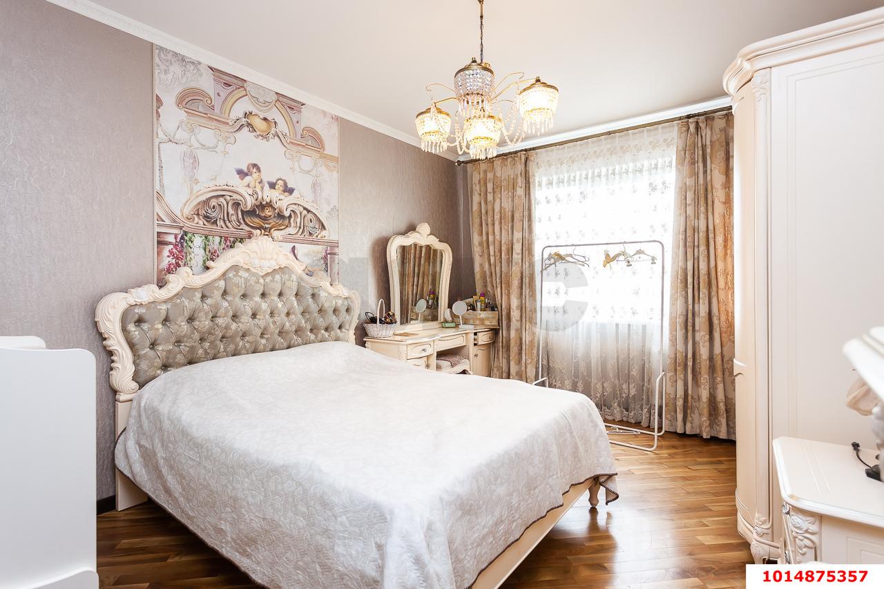 Фото №1: 2-комнатная квартира 75 м² - Краснодар, Центральный, ул. Березанская, 89