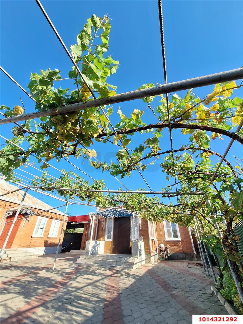 Фото №1: Дом 127 м² + 30 сот. - Вочепший, ул. Кима Нехай, 16