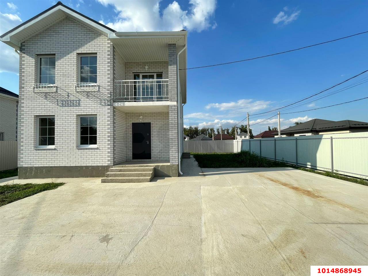 Фото №1: Дом 131 м² + 5 сот. - Южный, мкр. Олимпийский, ул. Средняя