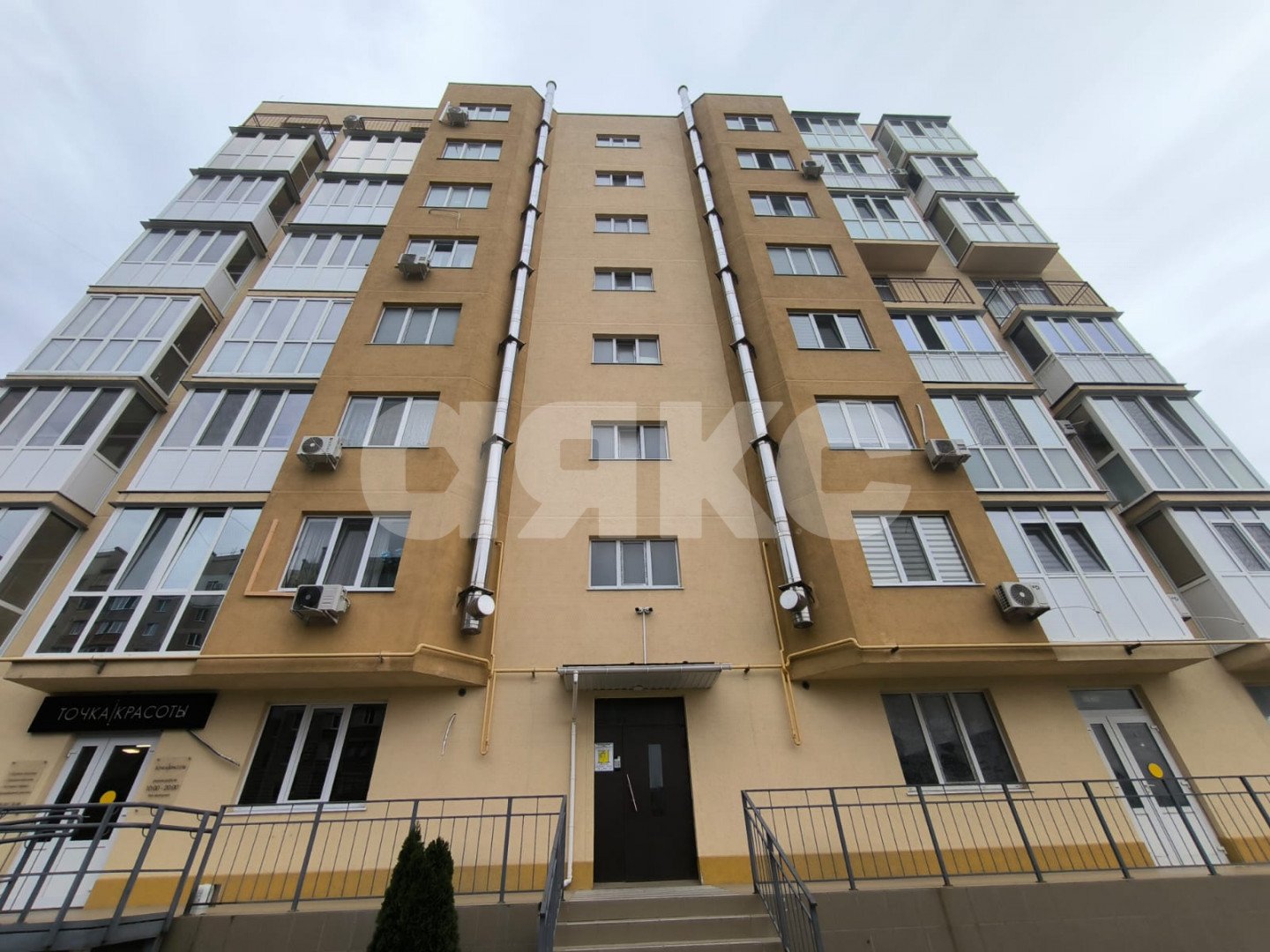Фото №2: 1-комнатная квартира 38 м² - Симферополь, Пневматика, ул. Балаклавская, 103