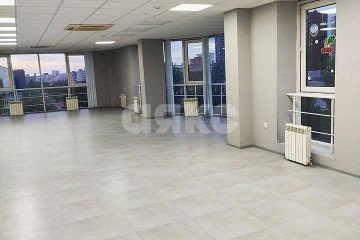Фото №4: Коммерция 110 м² - Ростов-на-Дону, р. Кировский, ул. Красноармейская, 200