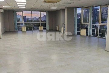 Фото №1: Коммерция 110 м² - Ростов-на-Дону, р. Кировский, ул. Красноармейская, 200