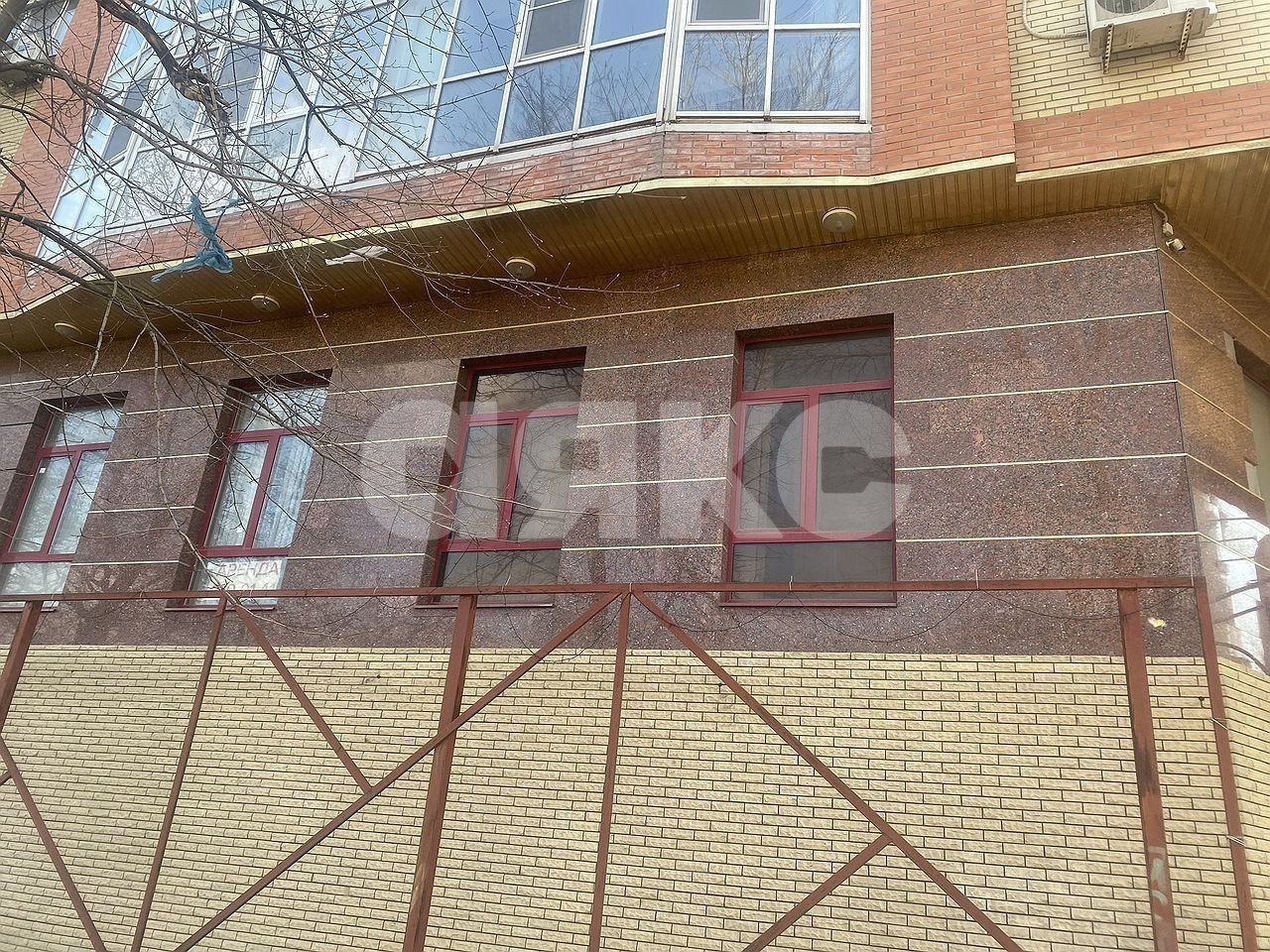 Фото №9: Коммерция 307 м² - Ростов-на-Дону, жилой комплекс Красный Город-Сад, ул. Петрашевского, 36
