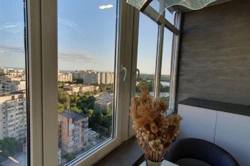 Фото №2: 3-комнатная квартира 100 м² - Краснодар, мкр. Юбилейный, ул. 70-летия Октября, 17