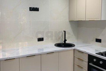 Фото №3: 2-комнатная квартира 44 м² - Краснодар, мкр. Юбилейный, ул. имени Калинина, 13к47