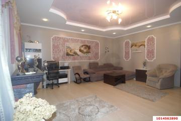 Фото №1: 2-комнатная квартира 84 м² - Краснодар, мкр. Юбилейный, ул. 70-летия Октября, 22/1