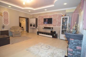 Фото №2: 2-комнатная квартира 84 м² - Краснодар, мкр. Юбилейный, ул. 70-летия Октября, 22/1