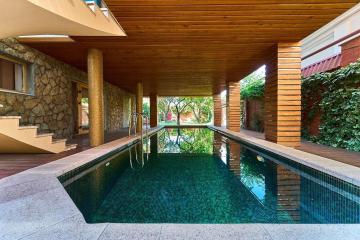 Фото №2: Дом 427 м² - Краснодар, мкр. Фестивальный, пер. Ильский, 21