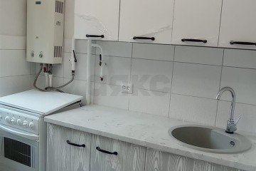 Фото №3: 2-комнатная квартира 47 м² - Краснодар, мкр. Завод Измерительных Приборов, ул. Карякина, 10