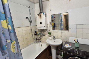 Фото №1: 2-комнатная квартира 54 м² - Краснодар, мкр. Центральный, ул. Захарова, 31