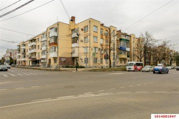 Фото №1: Комната 11 м² - Краснодар, мкр. Центральный, ул. Постовая, 69