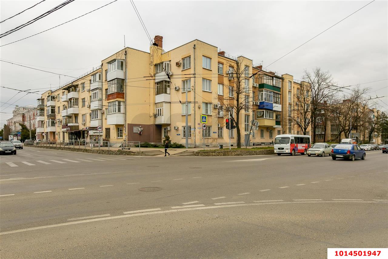 Фото №1: Комната 11 м² - Краснодар, Центральный, ул. Постовая, 69