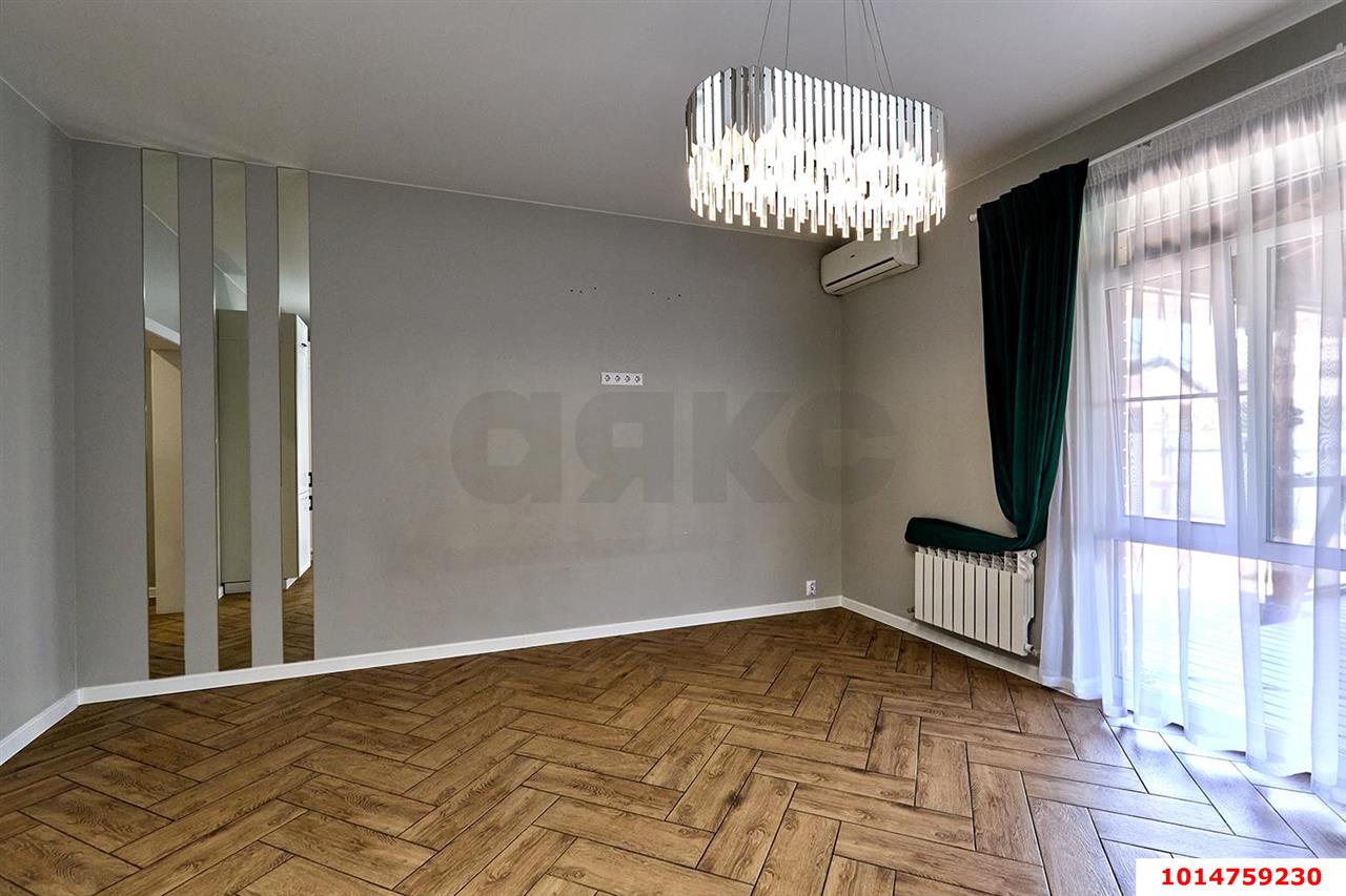 Фото №8: Дом 142 м² + 4 сот. - Южный, коттеджный  Знание, ул. имени Цезаря Куникова, 12