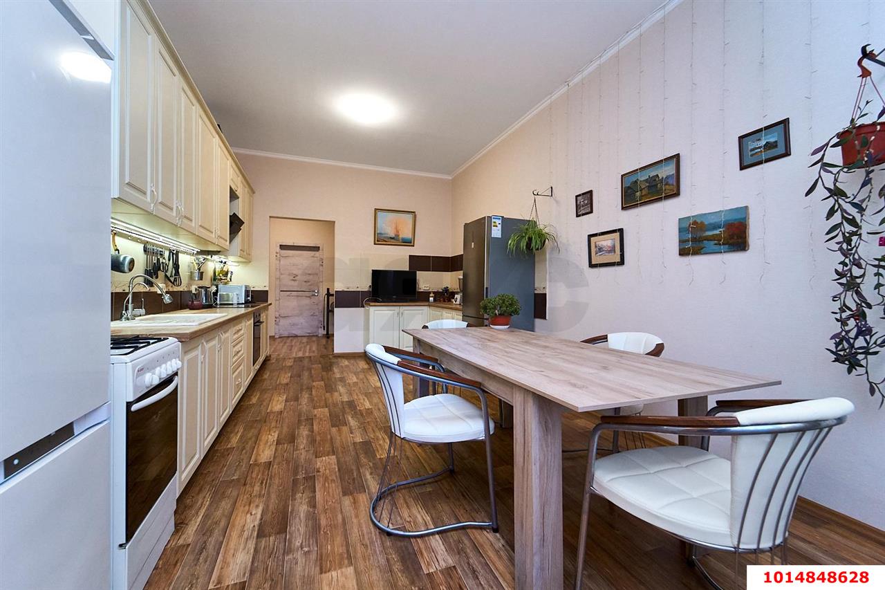 Фото №2: Дом 194 м² + 12 сот. - Лотос, мкр. Прикубанский внутригородской округ, ул. Абрикосовая, 37