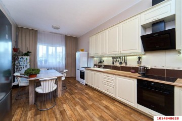 Фото №1: Дом 194 м² - Лотос, мкр. Прикубанский внутригородской округ, ул. Абрикосовая, 37