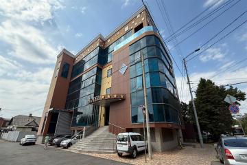 Фото №1: Коммерция 800 м² - Краснодар, мкр. Центральный, ул. Индустриальная, 45