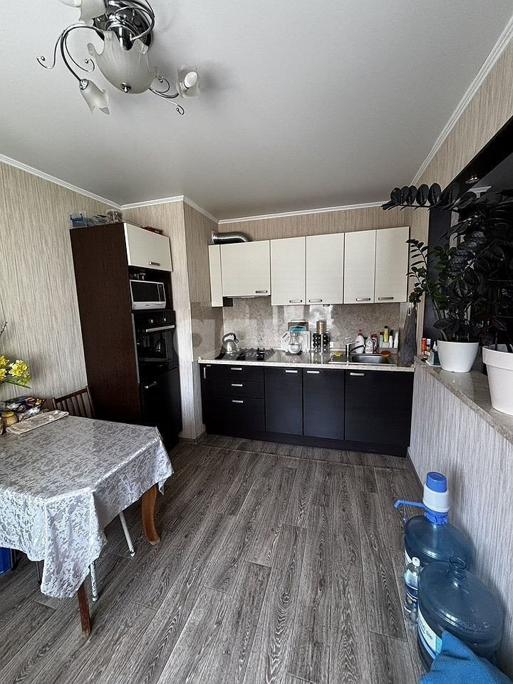Фото №1: 3-комнатная квартира 63 м² - Ростов-на-Дону, 7-й, ул. Малиновского, 44