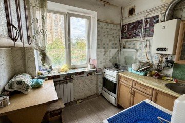 Фото №3: 4-комнатная квартира 62 м² - Симферополь, мкр. 429-й квартал, ул. Киевская, 136