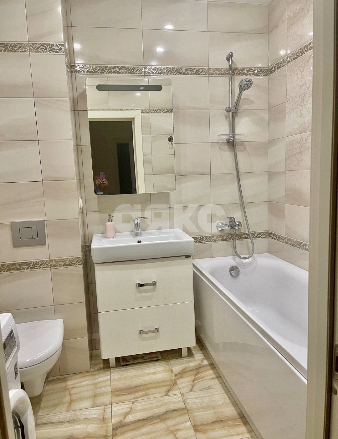 Фото №4: 1-комнатная квартира 45 м² - Горячий Ключ, Курортная Зона, ул. Ленина, 8/2