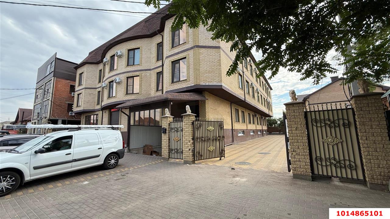 Фото №1: Коммерция 136 м² - Краснодар, Центральный внутригородской округ, мкр. Черёмушки, ул. Димитрова, 52