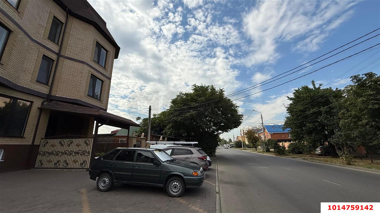 Фото №6: Торговое помещение 233 м² - Краснодар, Черёмушки, ул. Димитрова, 54