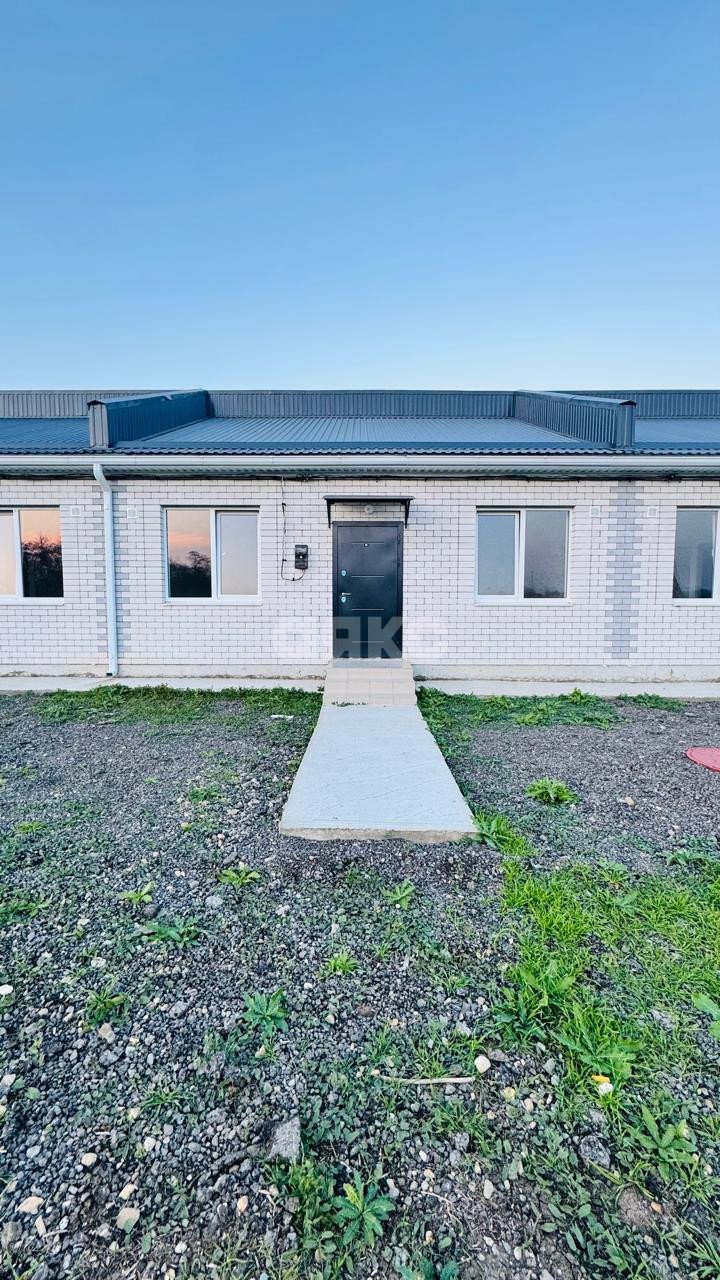 Фото №1: Таунхаус 38 м² + 1.23 сот. - Краснодарский край Кореновский район