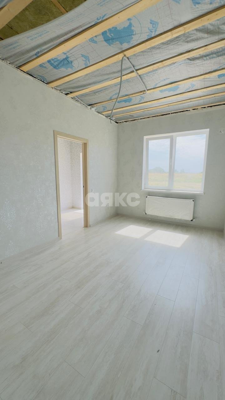 Фото №10: Таунхаус 38 м² + 2 сот. - Кореновск, 2-й квартал, 