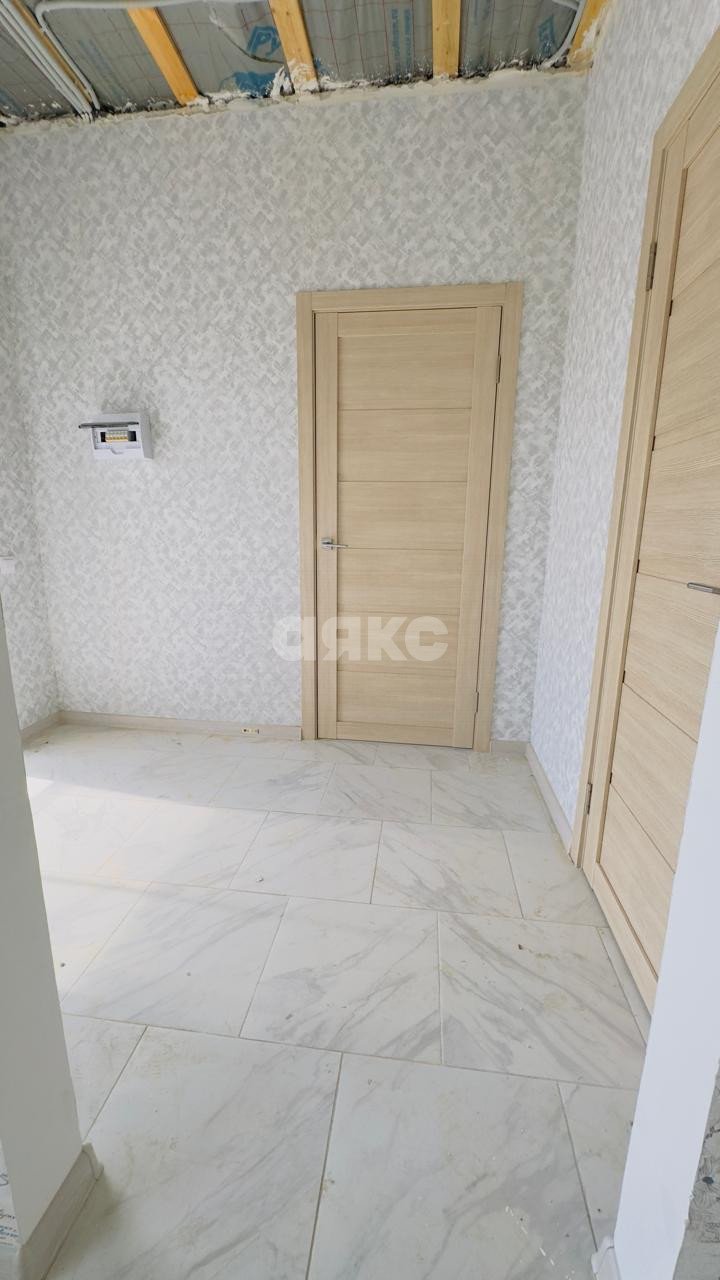 Фото №9: Таунхаус 38 м² + 2 сот. - Кореновск, 2-й квартал, 