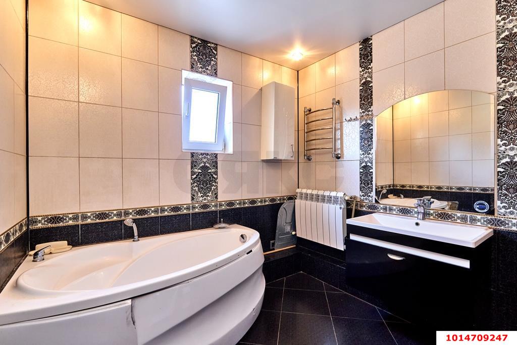 Фото №16: Дом 302 м² + 3 сот. - Краснодар, Западный внутригородской округ, мкр. Кожзавод, ул. имени Калинина, 121