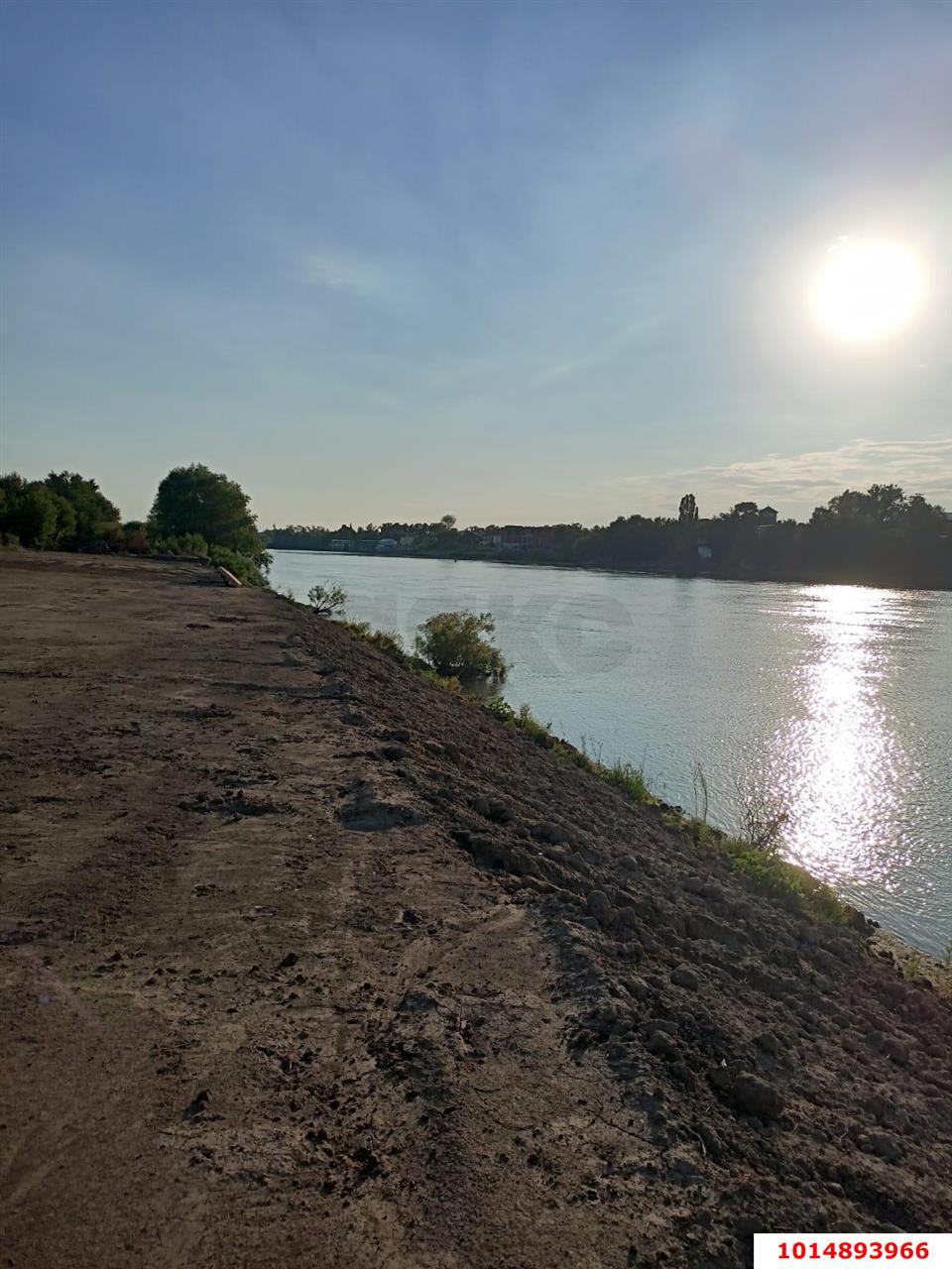 Фото №1: Земельный участок под ИЖС 6 сот. - Старобжегокай