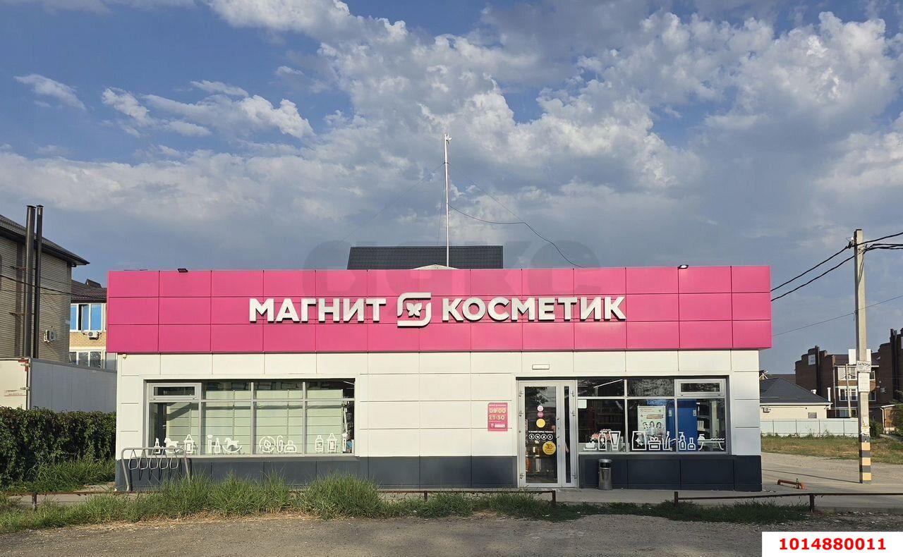Фото №1: Торговое помещение 240 м² - Российский, Прикубанский внутригородской округ, ул. Плодовая