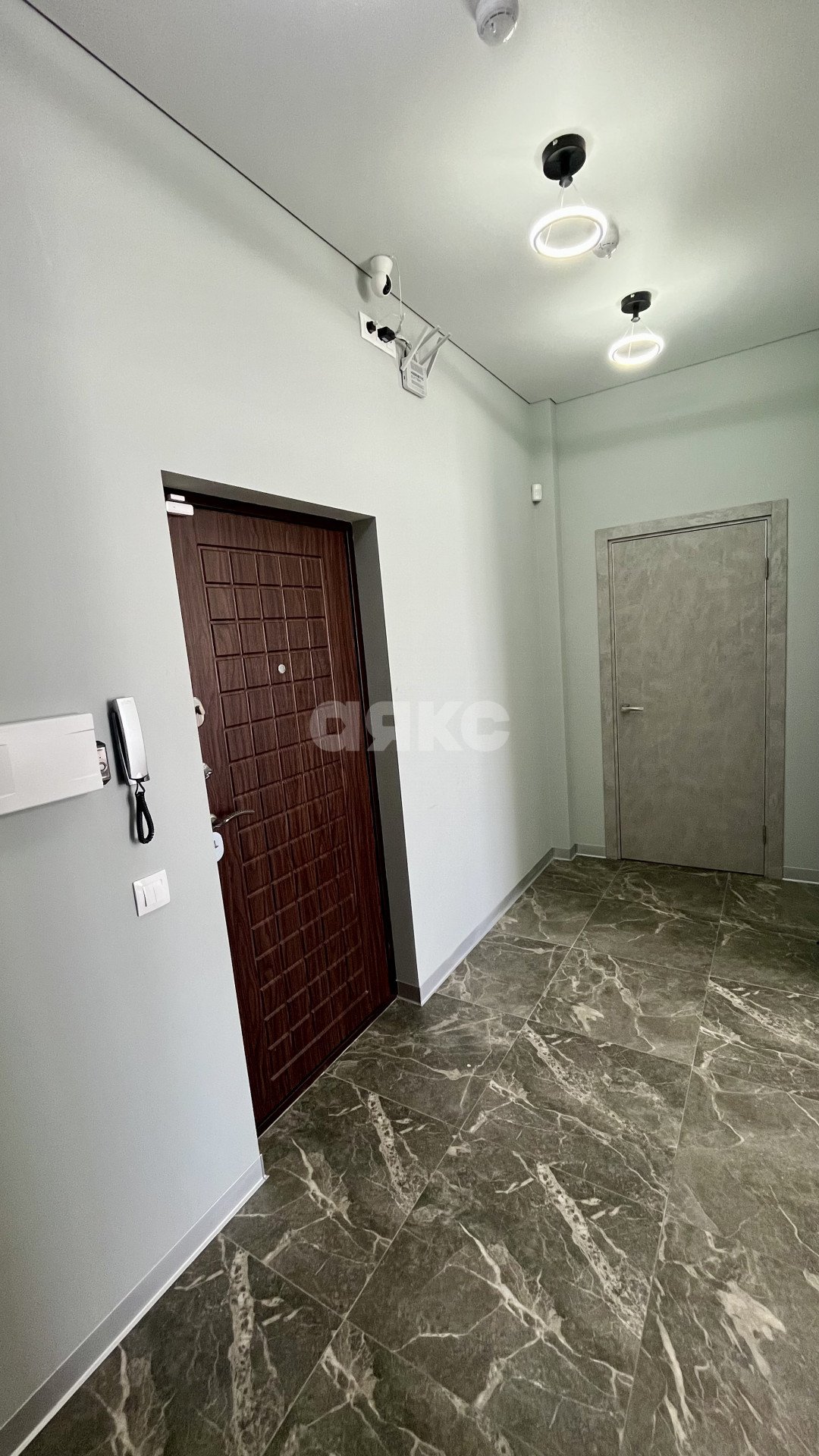 Фото №15: 3-комнатная квартира 60 м² - Симферополь, ЖК Солнечный, ул. Маршала Советского Союза Буденного С.М., 33к3
