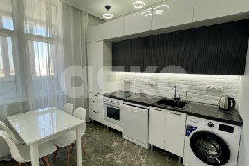 Фото №2: 3-комнатная квартира 60 м² - Симферополь, мкр. ЖК Солнечный, ул. Маршала Советского Союза Буденного С.М., 33к3