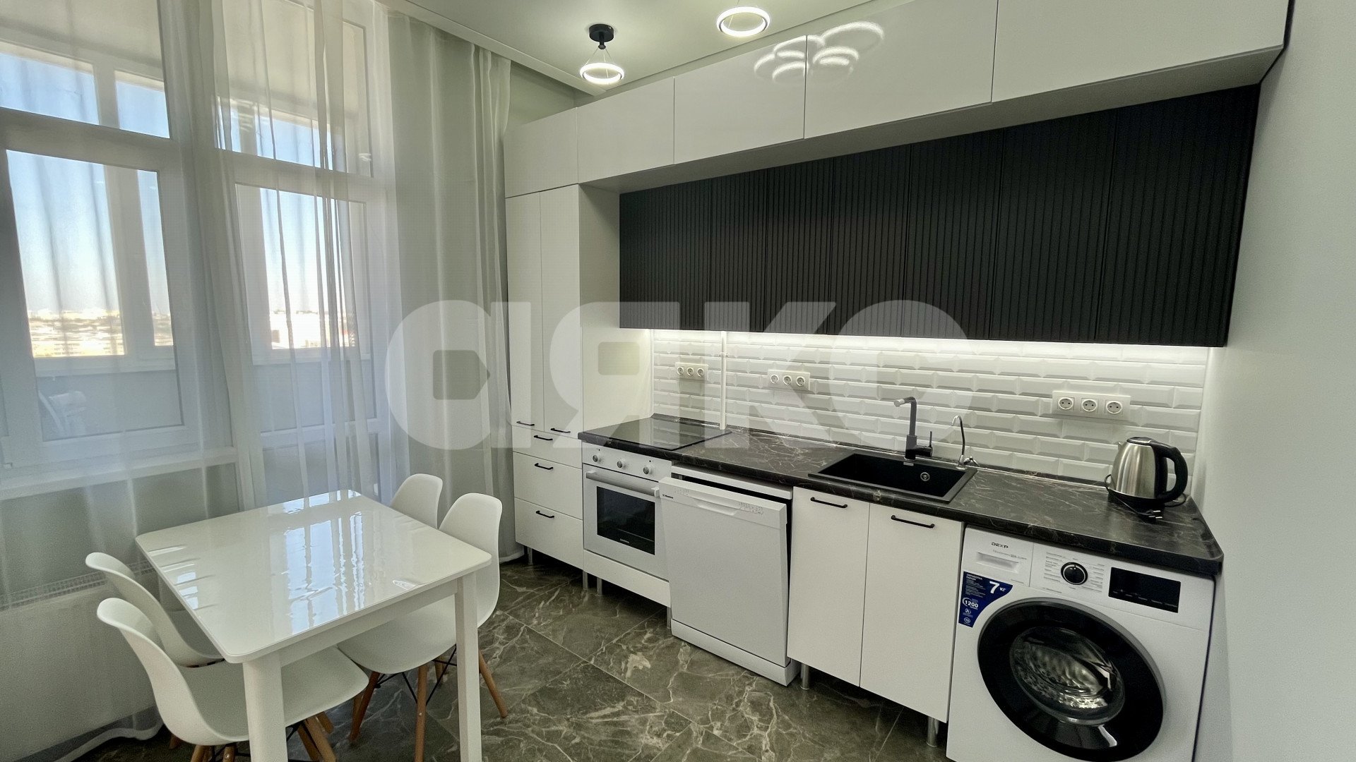 Фото №2: 3-комнатная квартира 60 м² - Симферополь, ЖК Солнечный, ул. Маршала Советского Союза Буденного С.М., 33к3