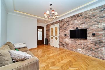 Фото №1: 2-комнатная квартира 92 м² - Краснодар, мкр. Центральный, ул. Кубанская набережная, 31/1