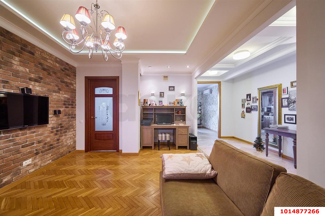 Фото №2: 2-комнатная квартира 92 м² - Краснодар, Центральный внутригородской округ, Западный внутригородской округ, мкр. Центральный, ул. Кубанская набережная, 31/1