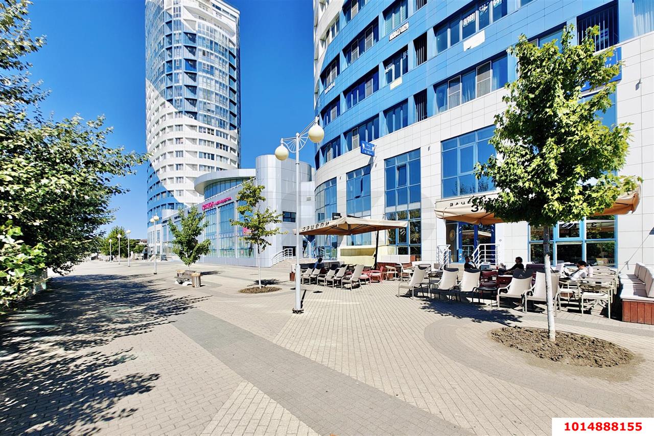 Фото №1: Пентхаус 220 м² - Краснодар, Центральный, ул. Кубанская Набережная, 39