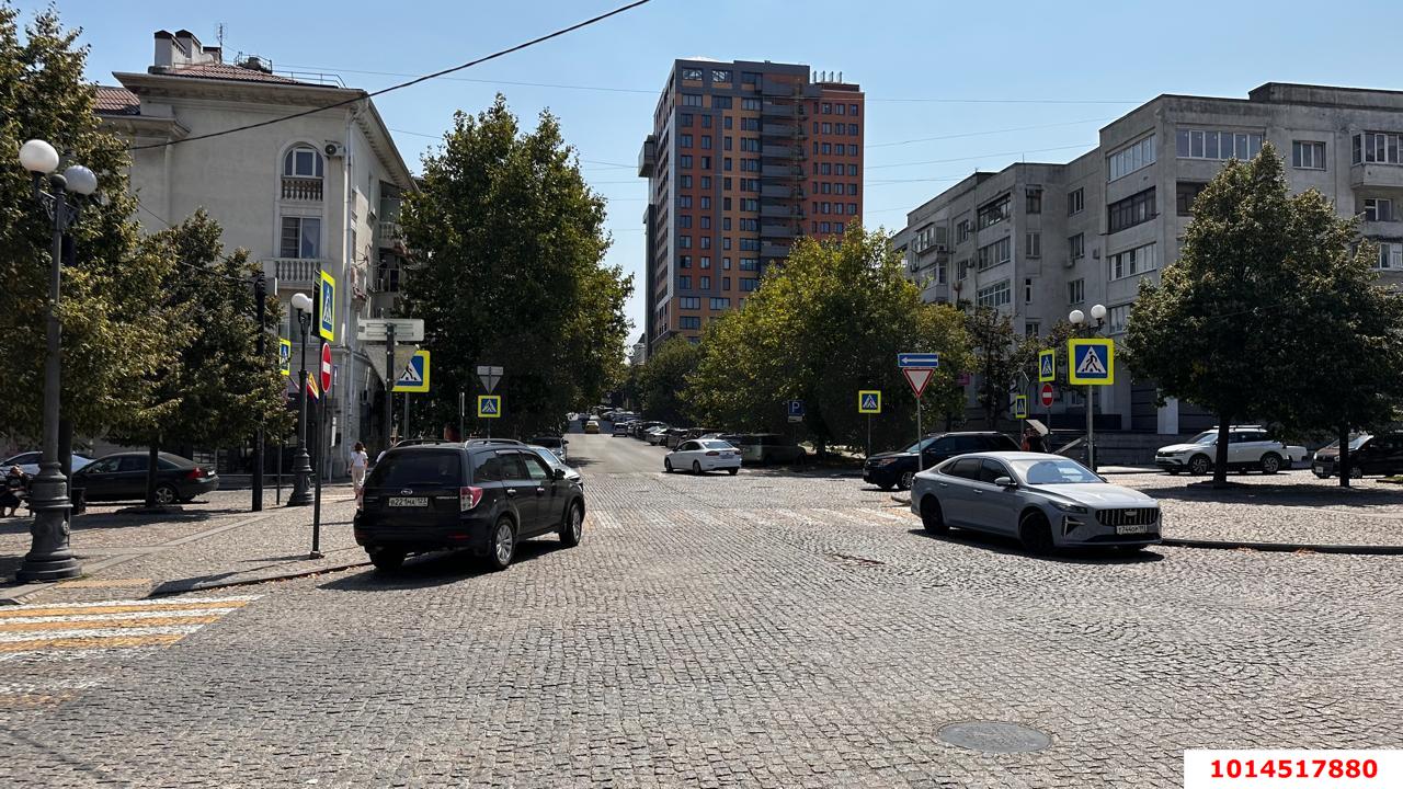 Фото №9: Коммерция 137 м² - Новороссийск, р. Центральный, ул. Новороссийской Республики, 1