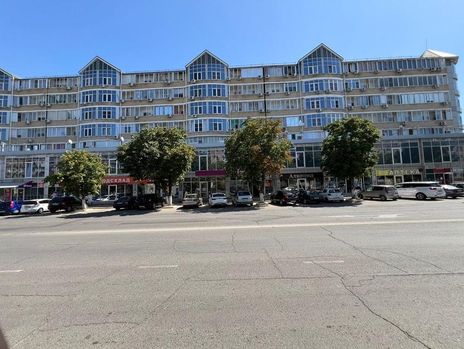 Фото №12: Коммерция 654 м² - Абинск, ул. Горького, 26